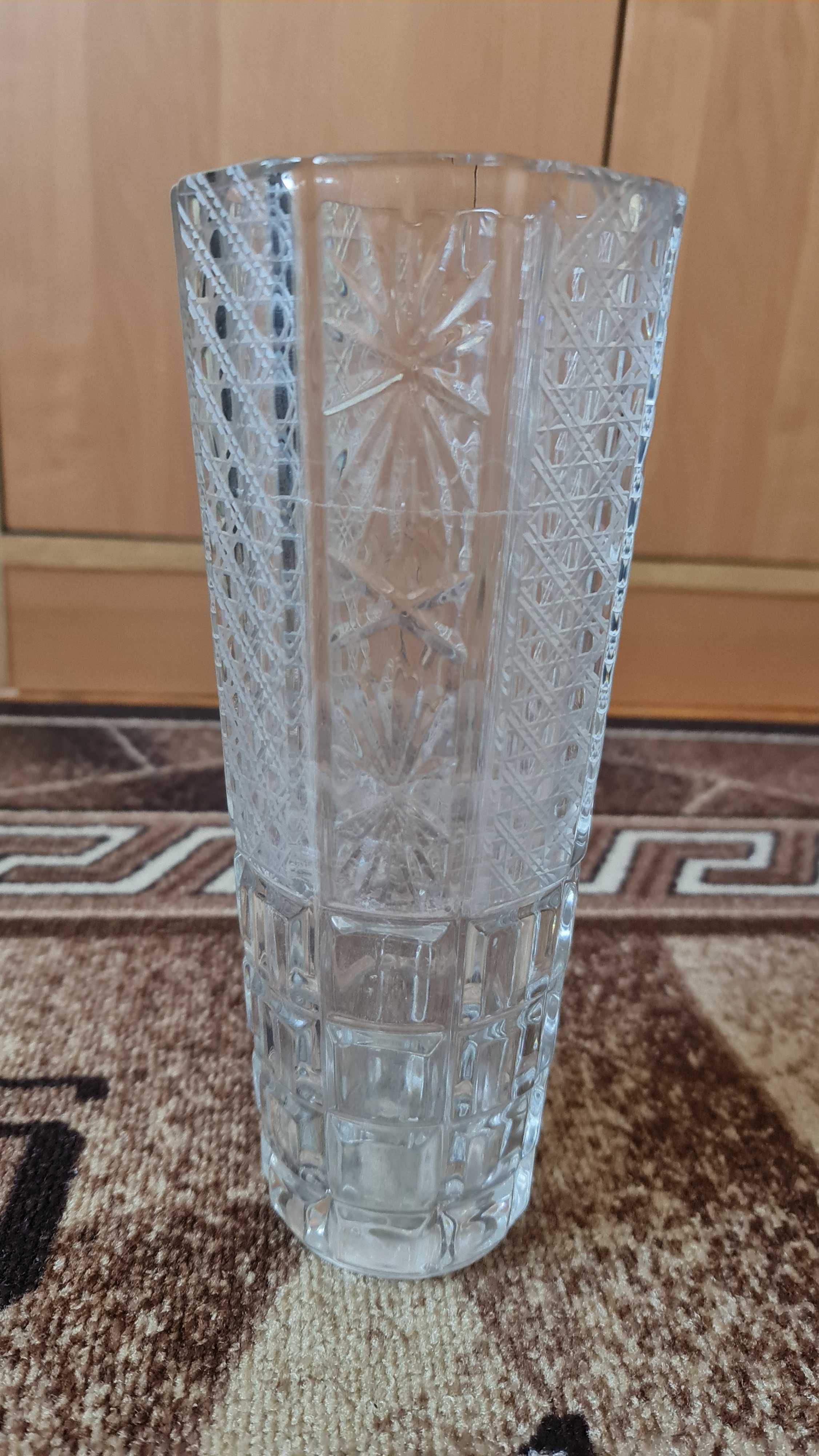 Кристална ваза от соца