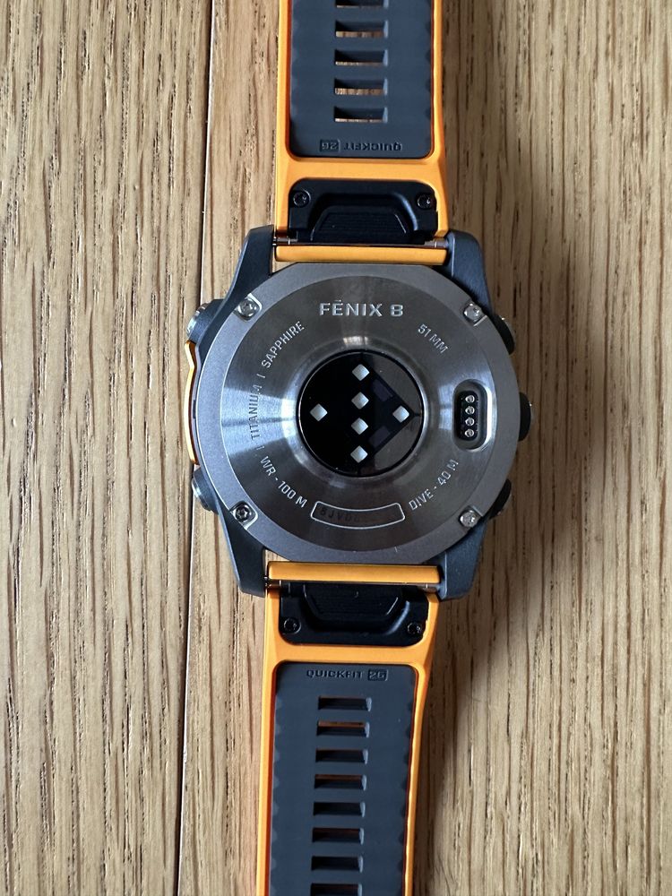 Garmin Fenix 8 Amoled Sapphire Titanium