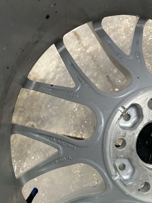 Джанти style 359 с гуми