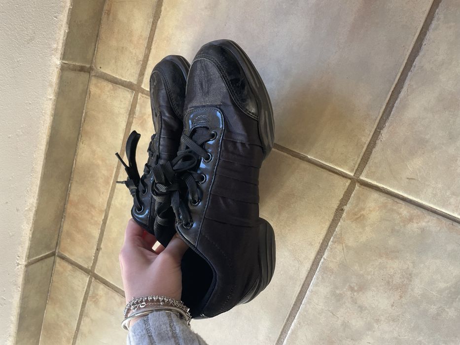 Pantofi pentru dans, in stare ft bine