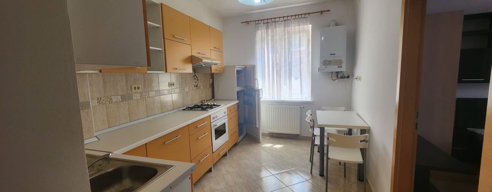 Inchiriez Garsonieră Centru Brasov