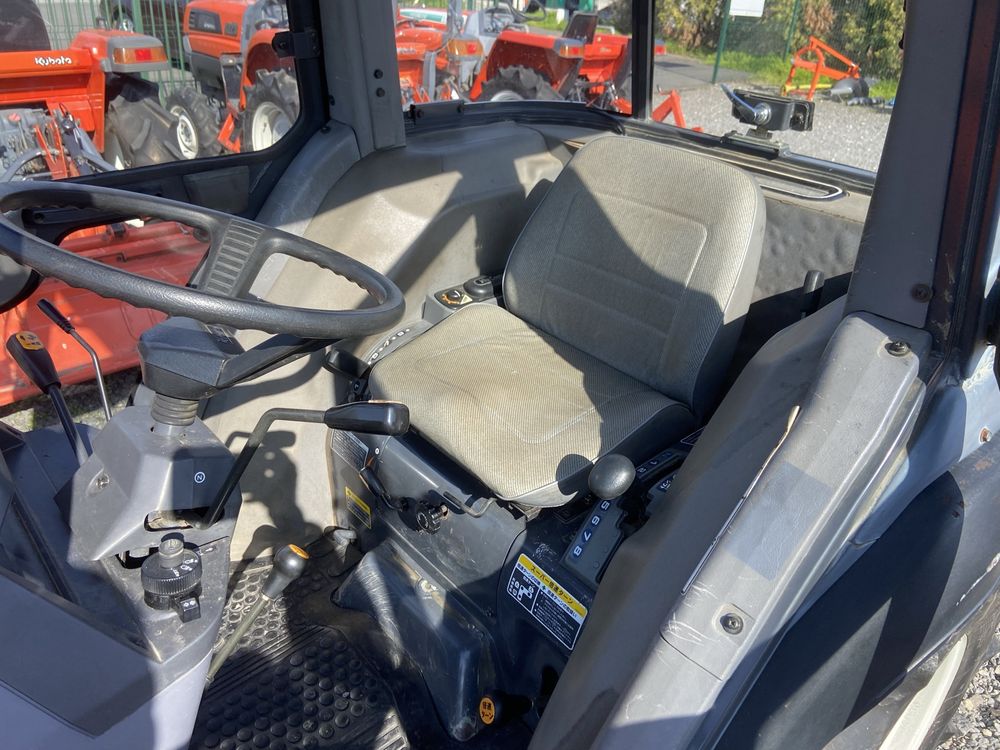 Tractor japonez Kubota GL240, 24 cp, 4x4, Cabina