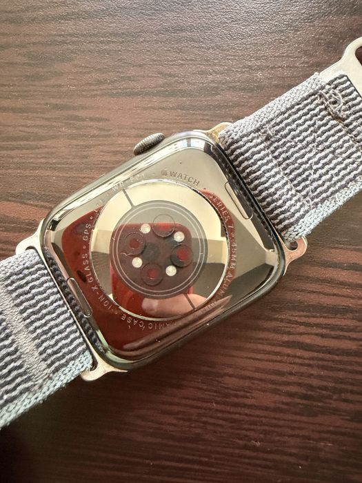 Apple Watch Series 7 GPS + Celllular