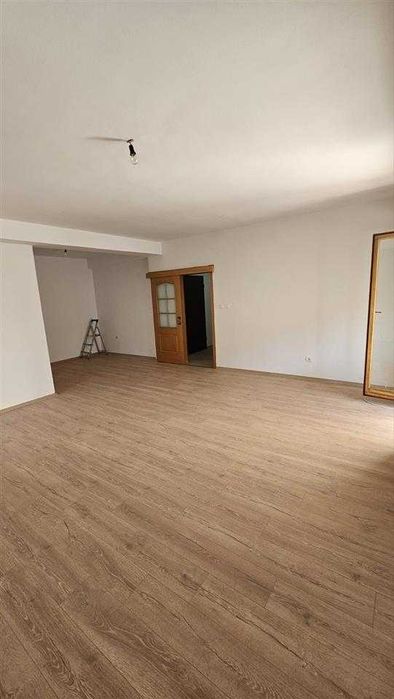 Дава се под наем Тристаен апартамент в Пловдив, Беломорски - 79 кв.м за 382.5 € - Снимка #2