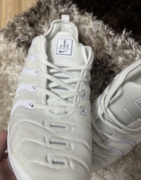 Nike Air Vapormax Plus alb
