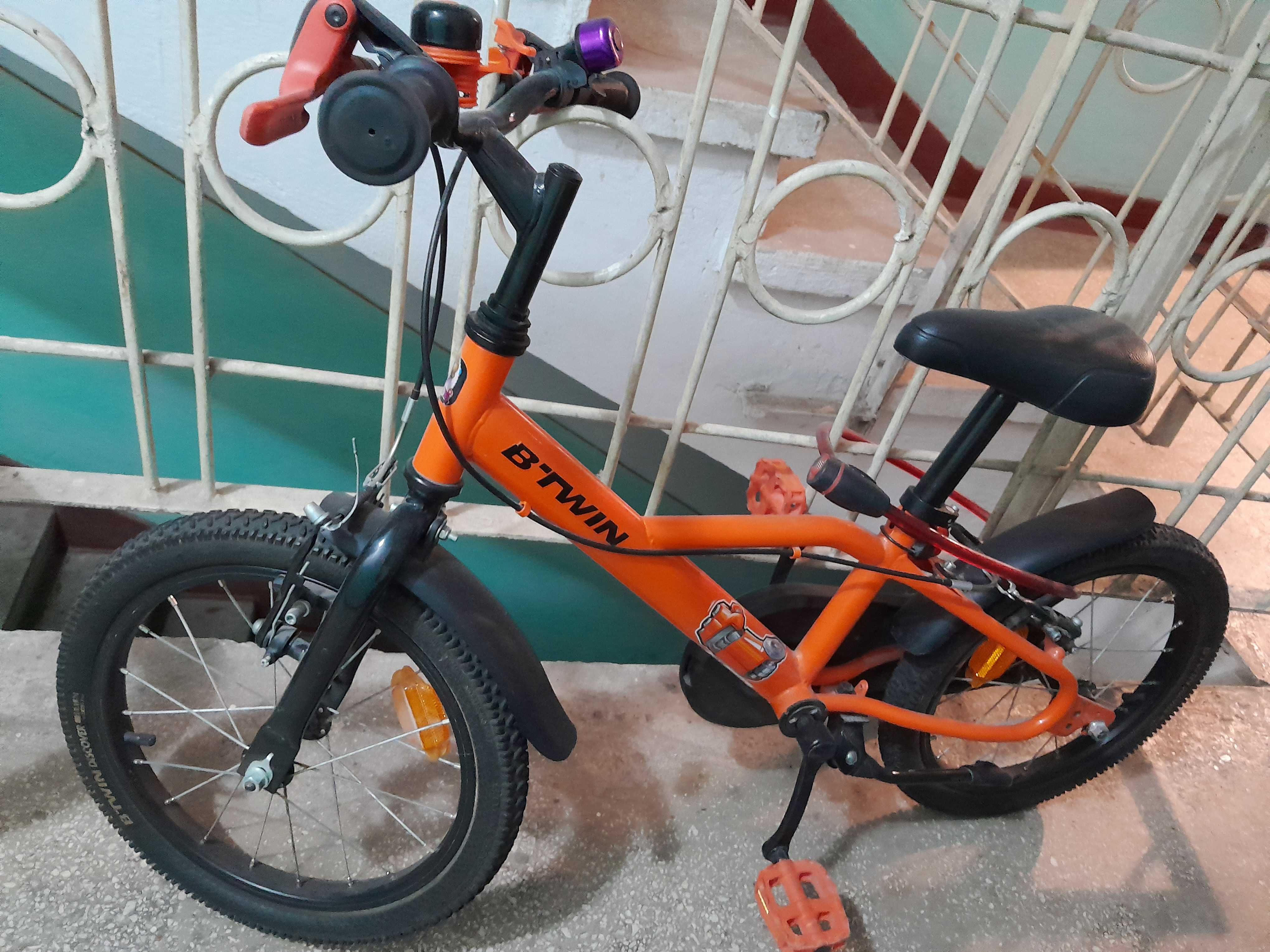 Bicicleta b twin 16