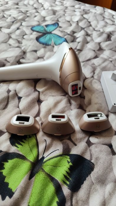 Vând epilator Philips