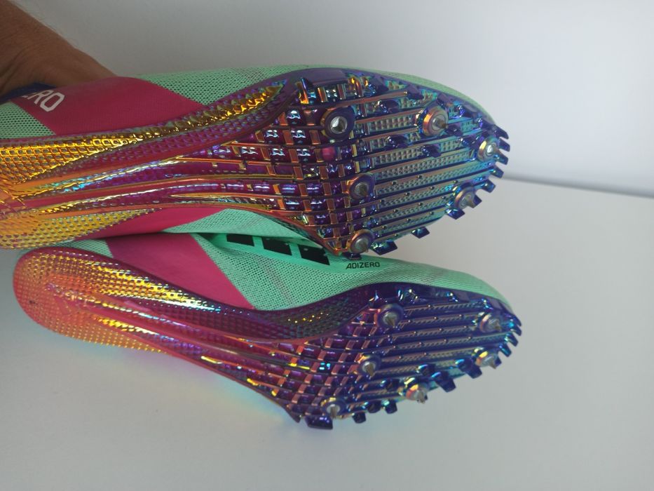 Pantofi atletism Adizero 42 (26,5) impecabil