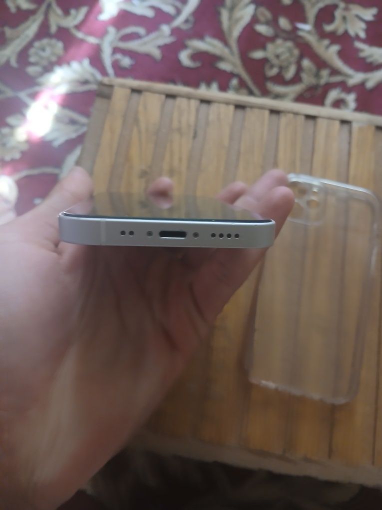 Iphone 12 mini ideal tel