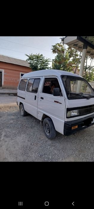 Дамас сотилоди 2003 йил