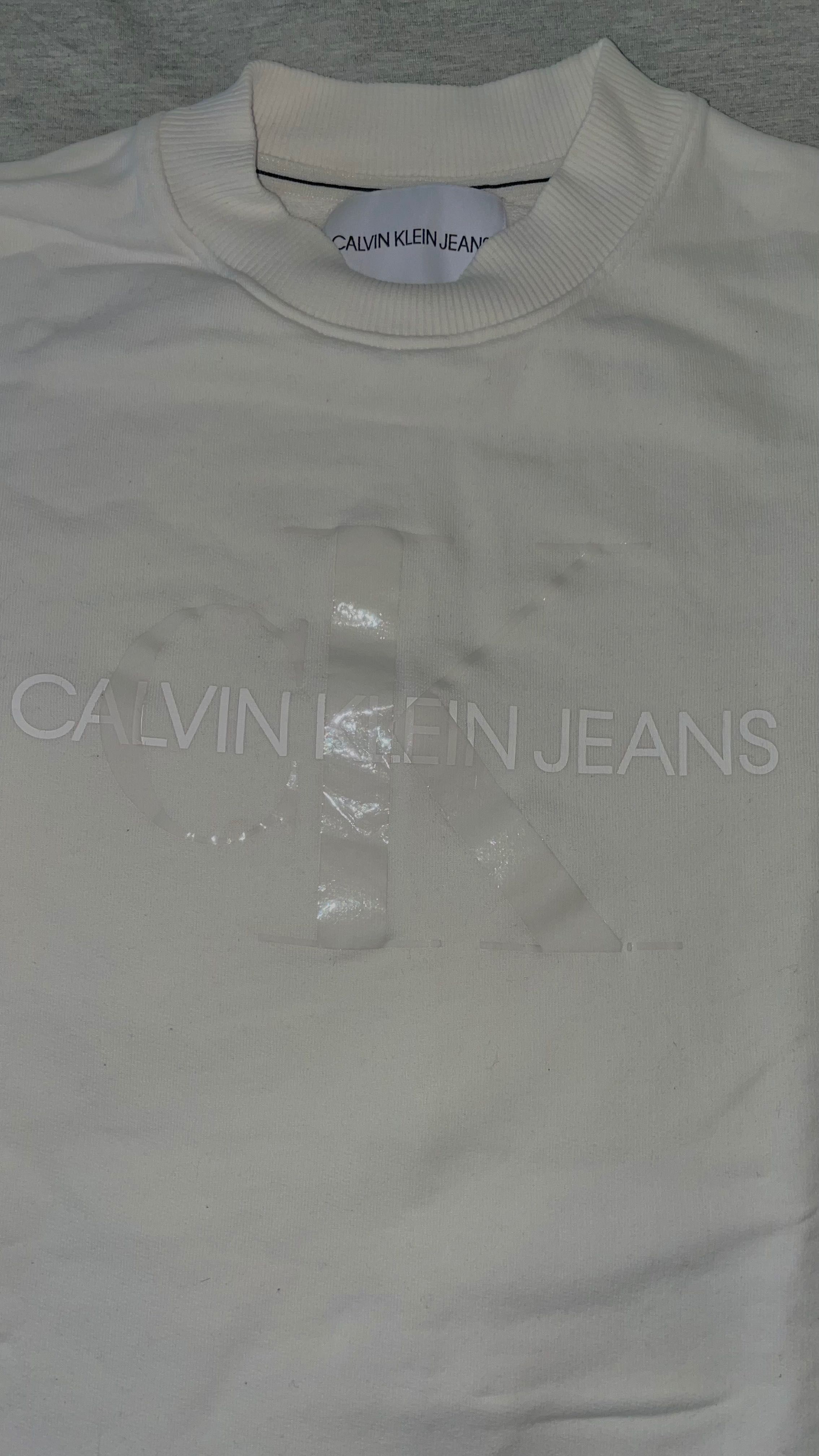 Оригинална блуза на Calvin Klein Jeans