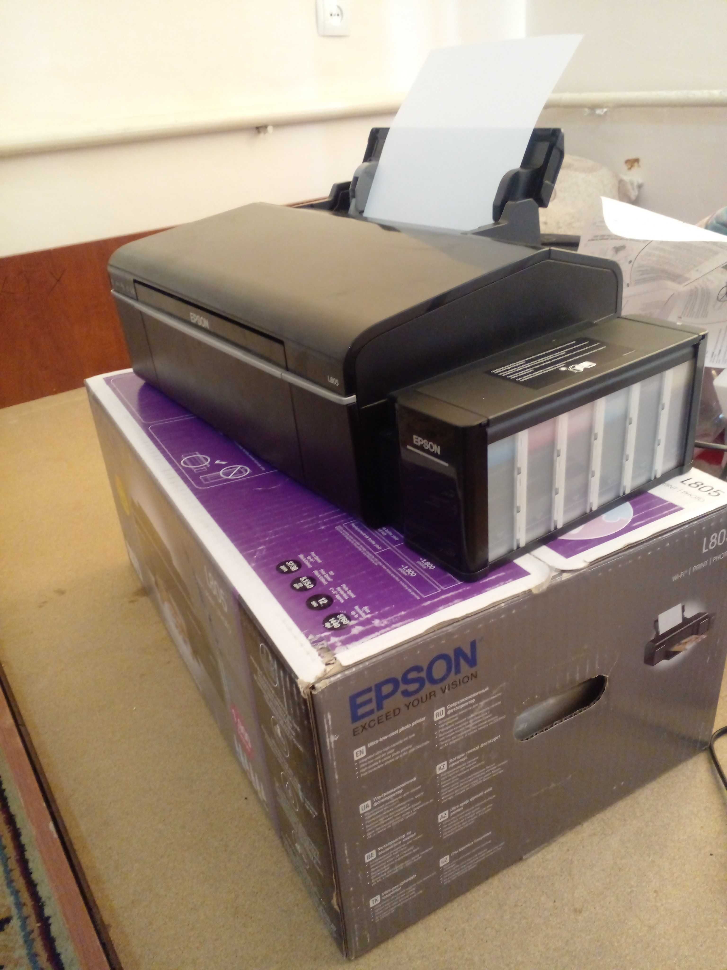 Epson L805 svetnoy