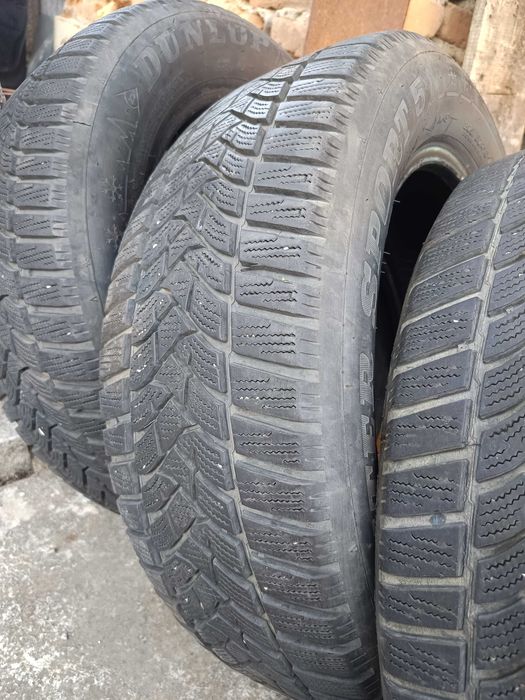 Зимни гуми 205/60/16 DUNLOP WINTER SPORT 5