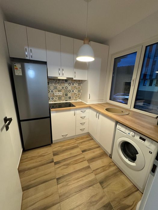 Inchiriez apartament cu 1 camera Floresti str Abatorului