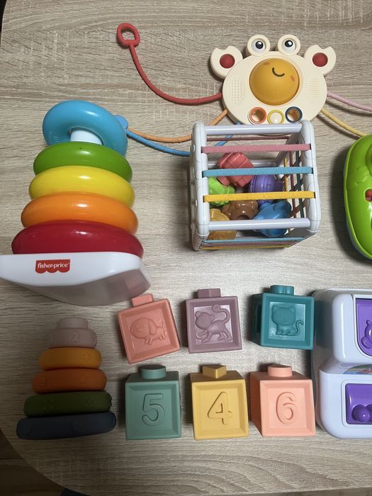 Лот бебешки играчки