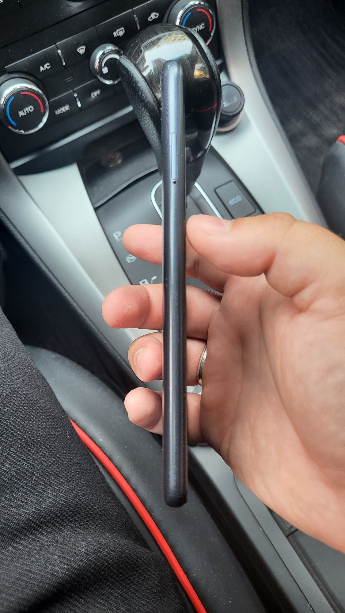 Xiaomi Redmi 9 3/32 Gb sotiladi