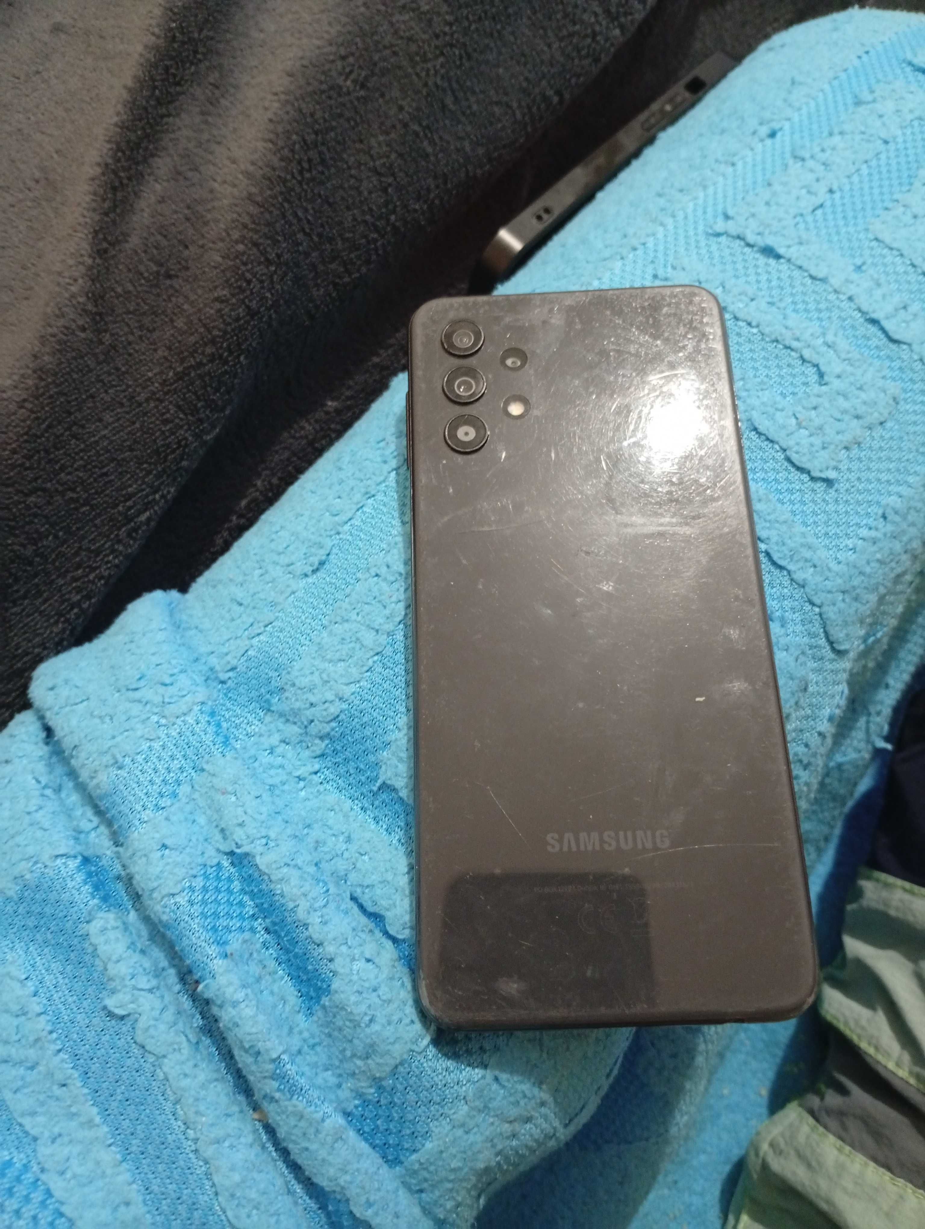 Vând telefoane Samsung Galaxy pentru piese 3 telefoane