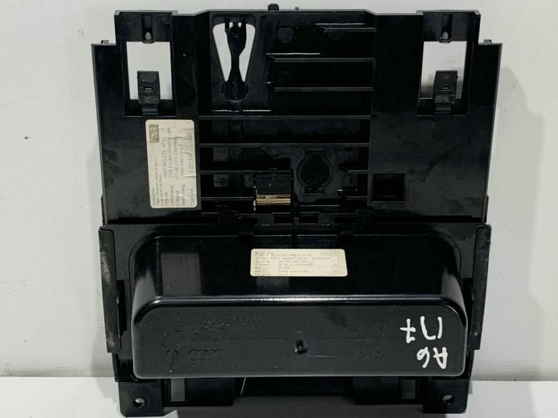 Scrumiera Audi A6 (2010-2018) [4G2, C7] 4G0863273A