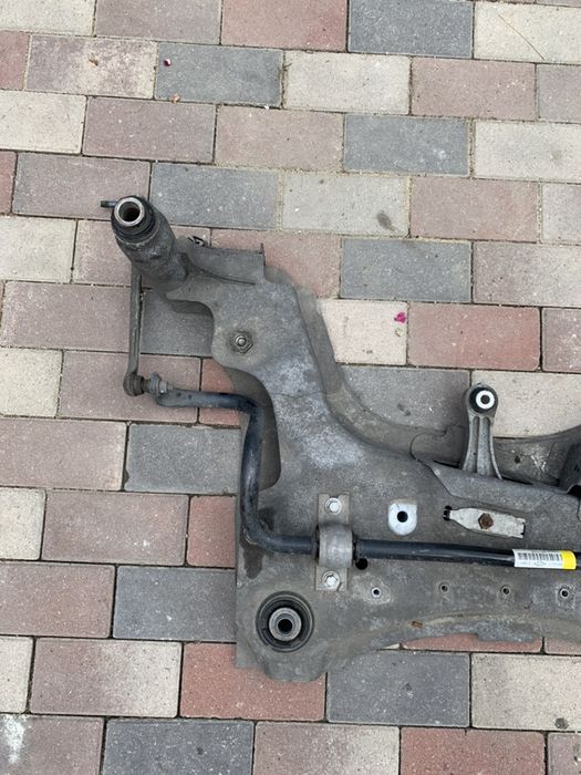 Punte jug cadru Megane 3 stare f buna! ORICE PIESA DISPONIBILA!