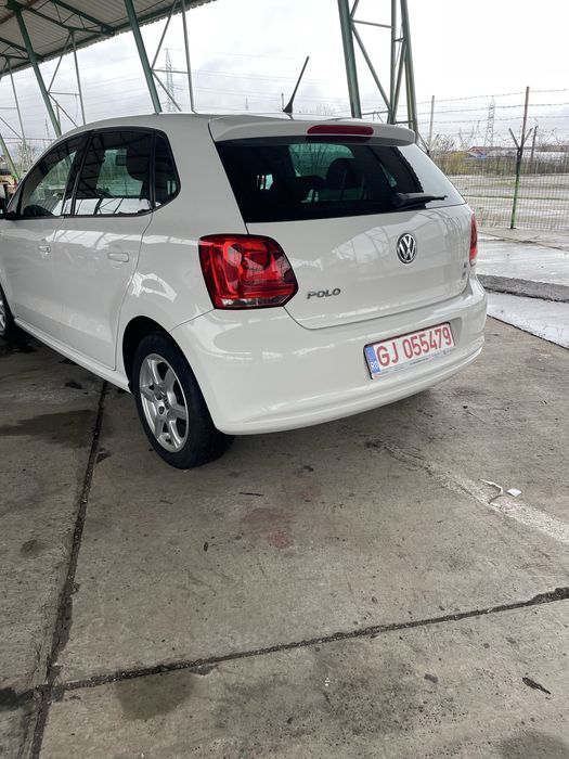 Volkswagen Polo 12 mpi 80 cp