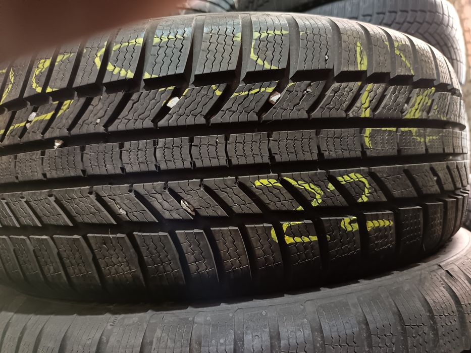 Anvelope MS iarna 225 55 18 continental 2022 8mm