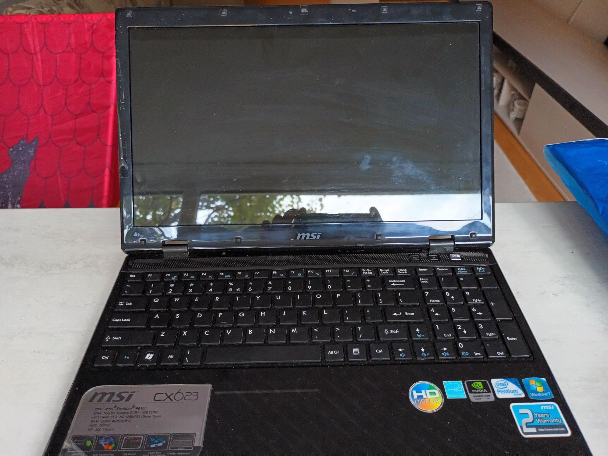 Laptop MSI CX 623