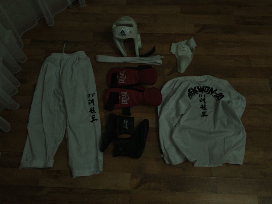 полная экипировка ITF