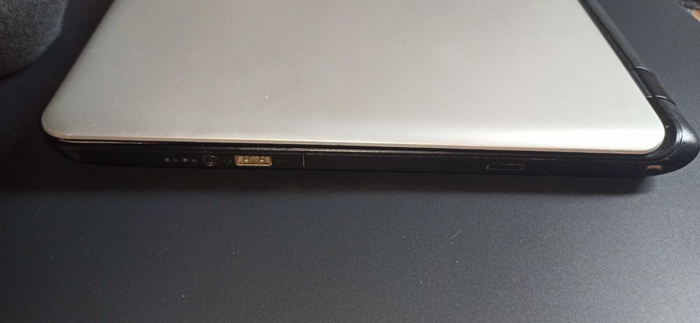 Лаптоп HP 350 G1 - за части