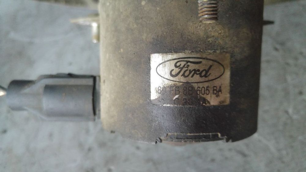 ventilator ford escort 6 1.4 b 1995-2002 89fb8600-aa