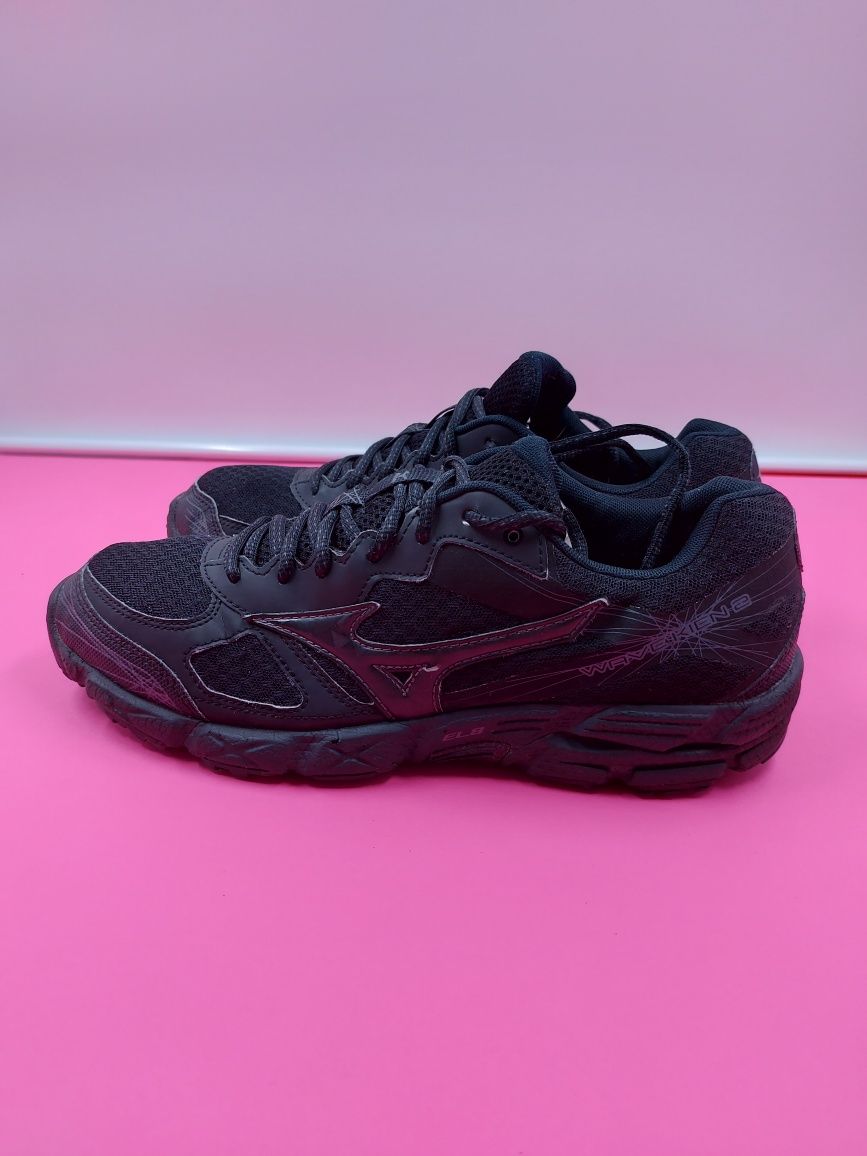 Mizuno Wave Kien 2 номер 44.5 Оригинални мъжки маратонки