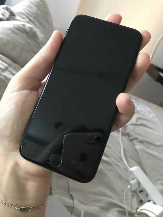 Iphone SE3 /2022 / 256GB
