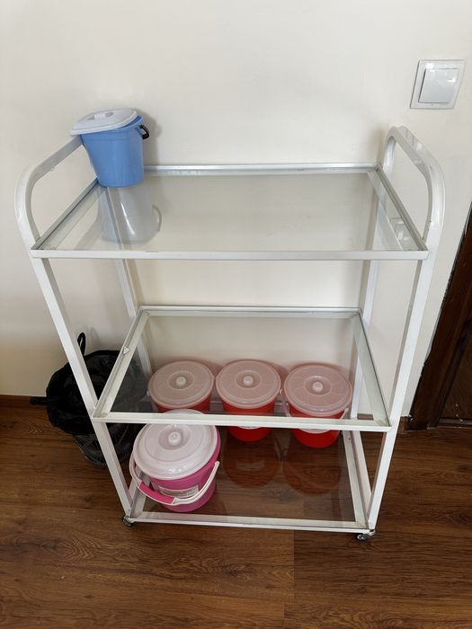 Med mebellar sotiladi, hammasini xolati zoor, narxi rasmni oxirida.