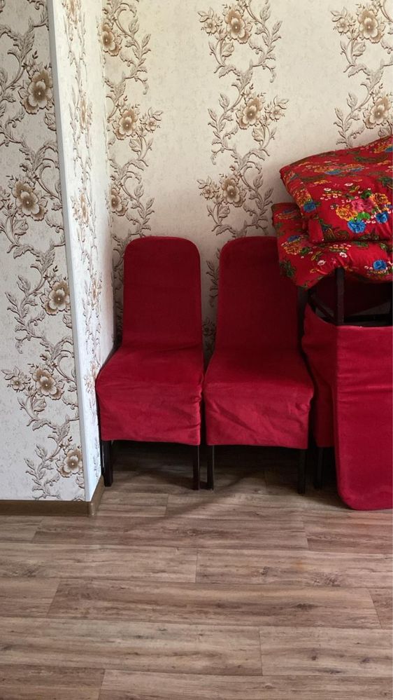 Тапчаны и мебель для кафе