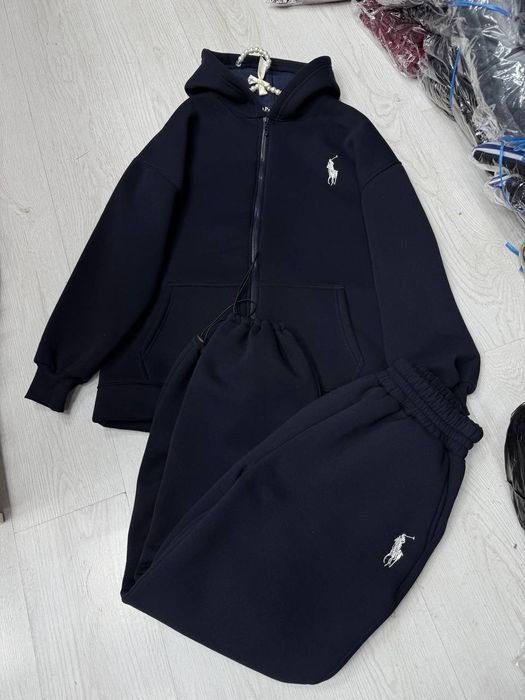 Dvoyka kostyum jenskiy