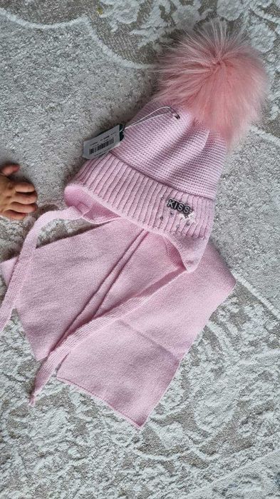 Новая детская шапка с шарфом для девочки, подойдёт на 1-2-3 годика