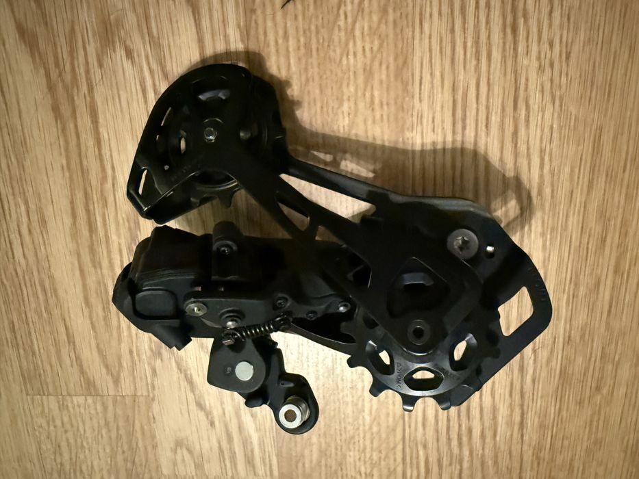 kit Schimbator spate Deore Xt Di2+ maneta schimbator