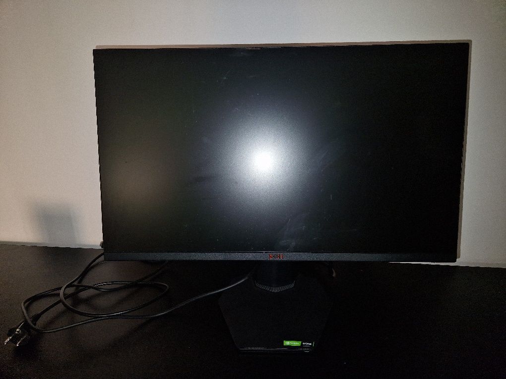 Monitor Dell 24 inch 144hz G-Sync