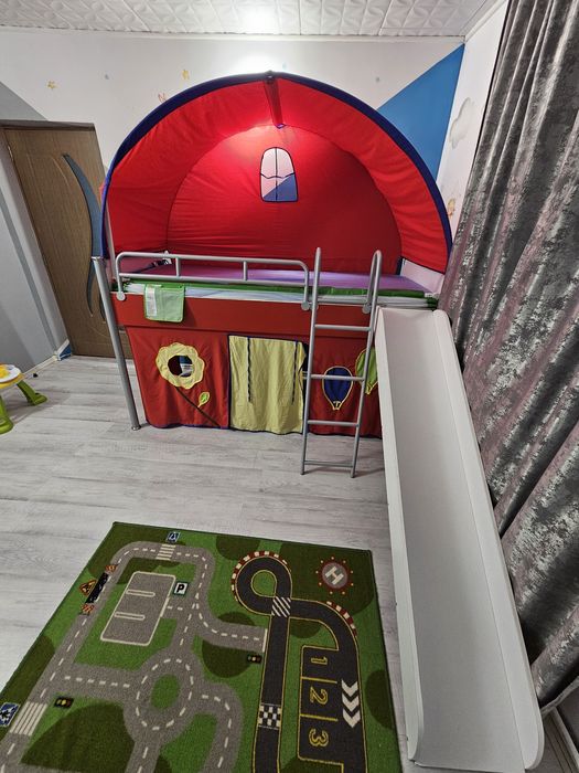 Pat 90x200 cu tobogan, pentru copii