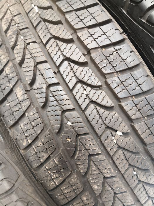 фолксваген т5 т6  vw 215 60 17 цола гуми dot 22 Goodyear