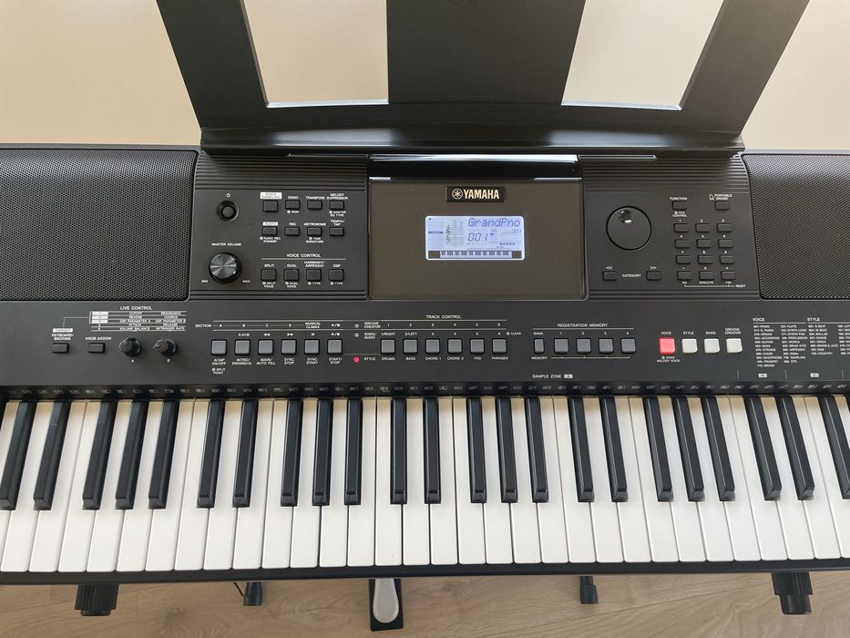 Orga Yamaha PSR-E463