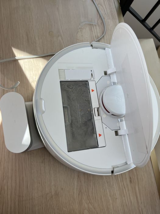 Roborock S5 max aspirator cu mop