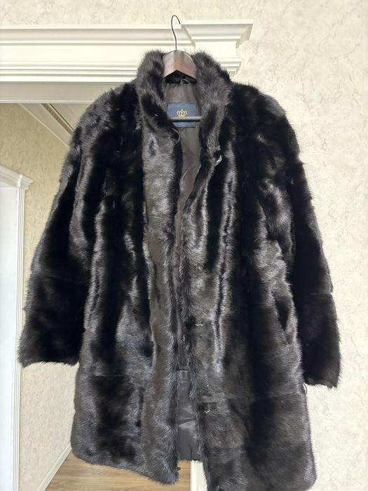 Продам шубу норковую