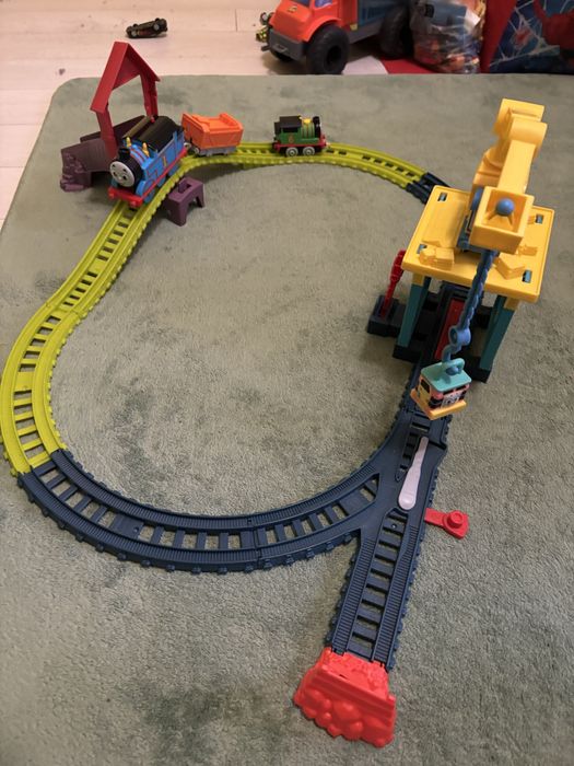 Комплект Thomas & Friends, с Карли и Санди