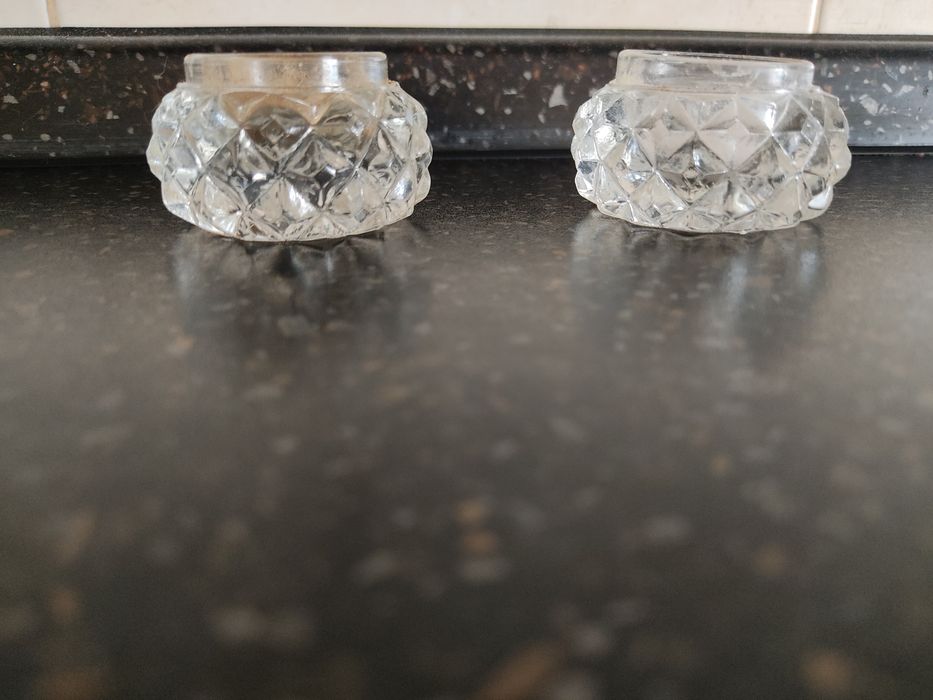 Набор солонок для сервировки