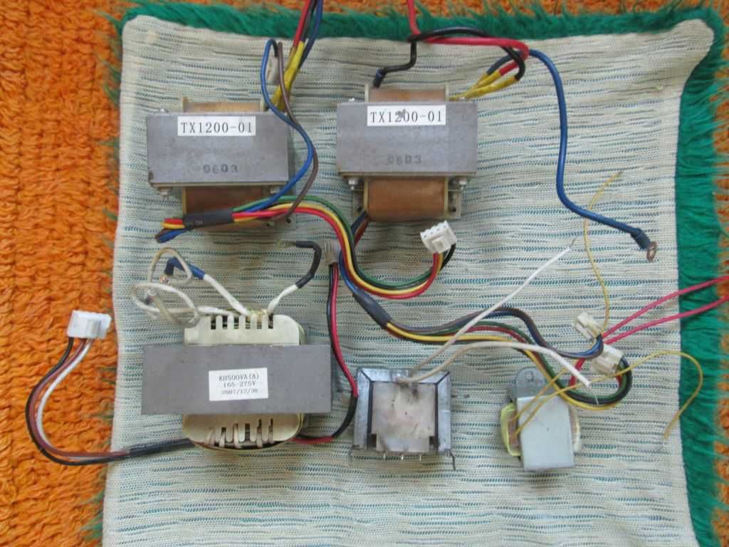 Трансформатори от UPS и други