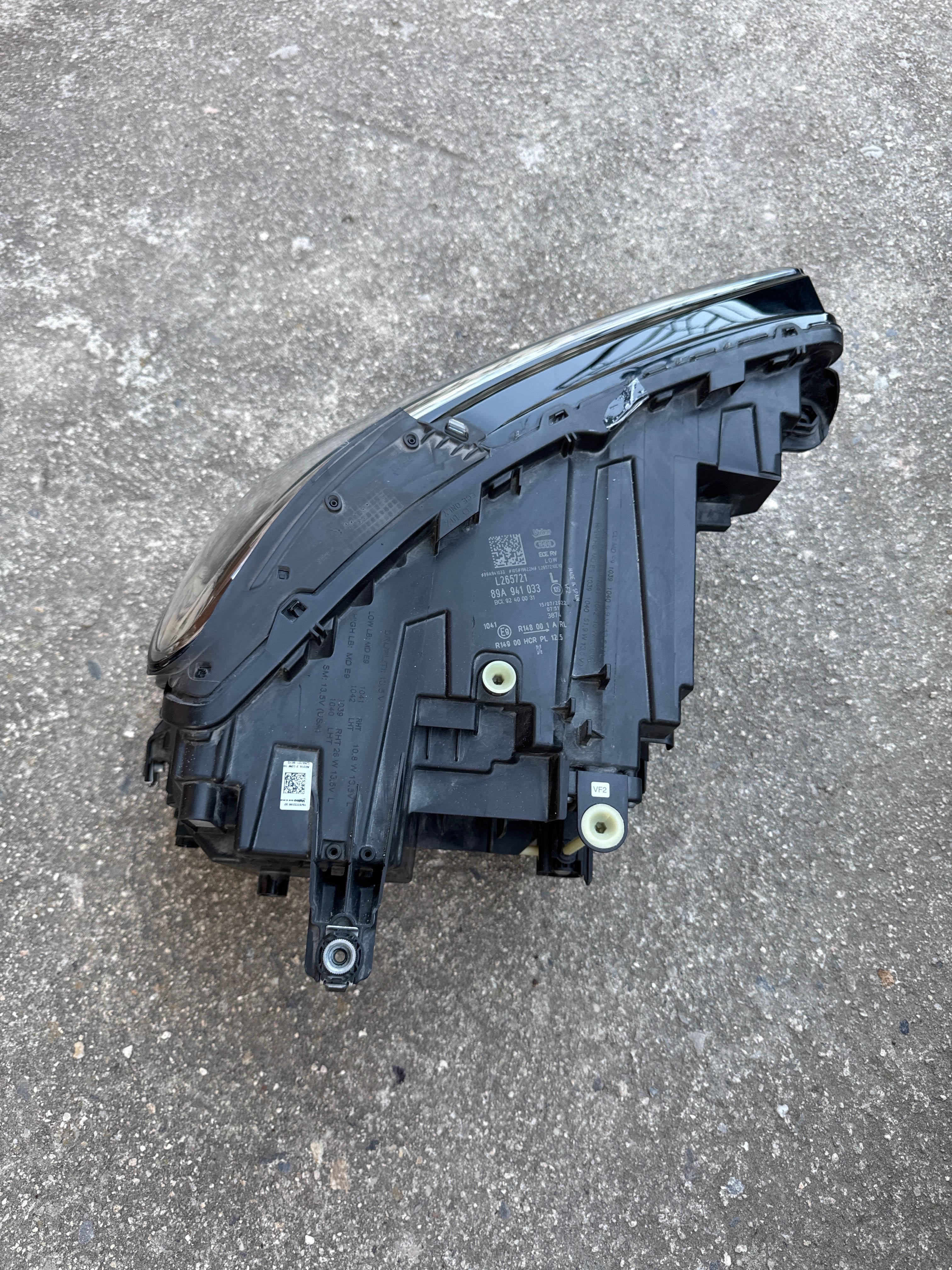 Фар за АУДИ e-tron Q4 full led ляв