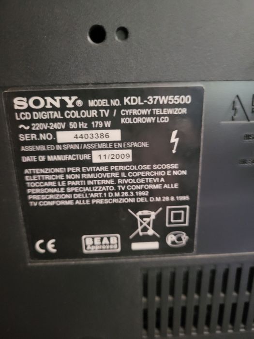Televizoare LCD 100cm