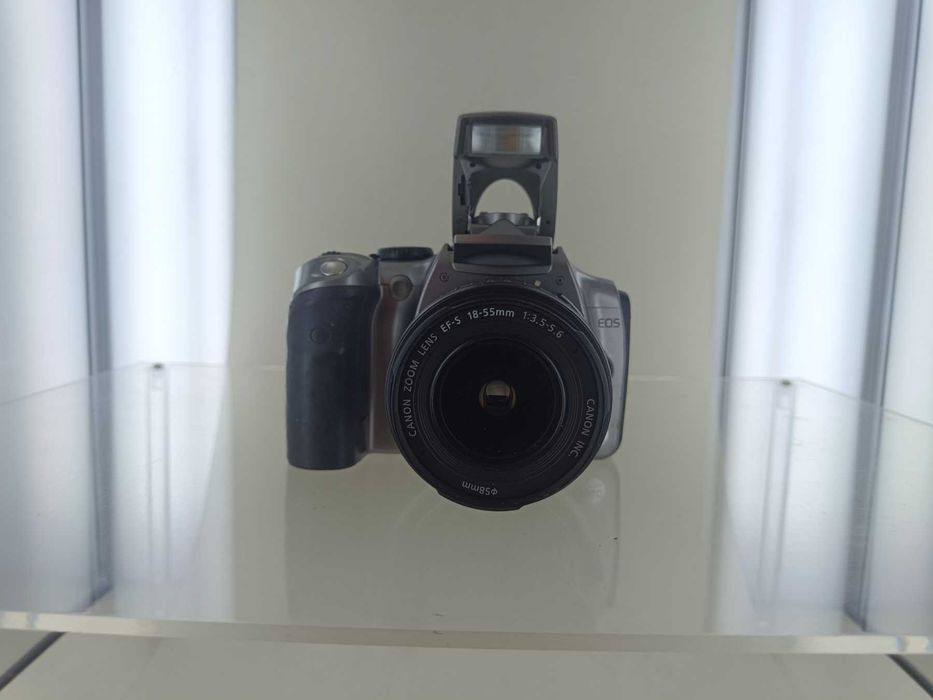 Canon EOS 300D - Фотоапарат