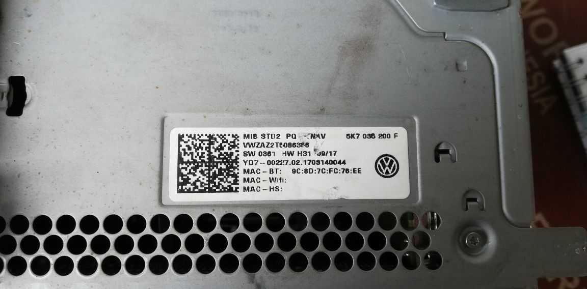 Мултимедия MIB STD 2 VW