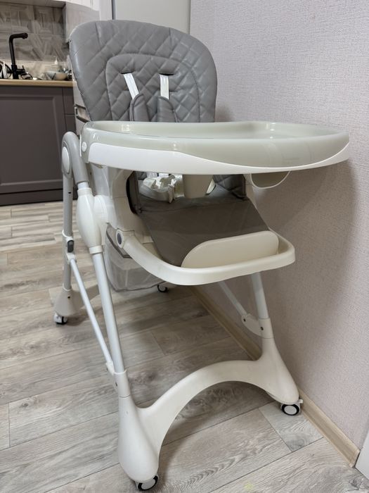 Продам стульчик для кормления Skillmax